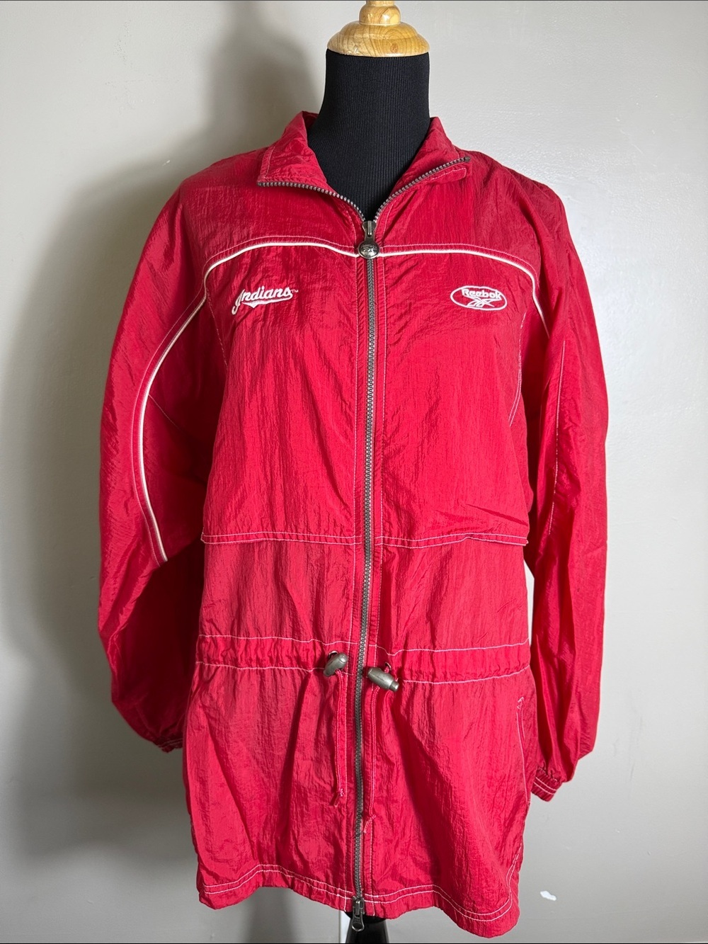 Vintage Reebok Cleveland Indians Red Zip-Front Utility Jacket Windbreaker Sz L